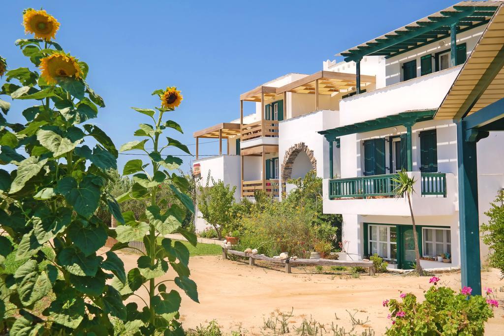Elpidas Studios Agia Anna  Esterno foto