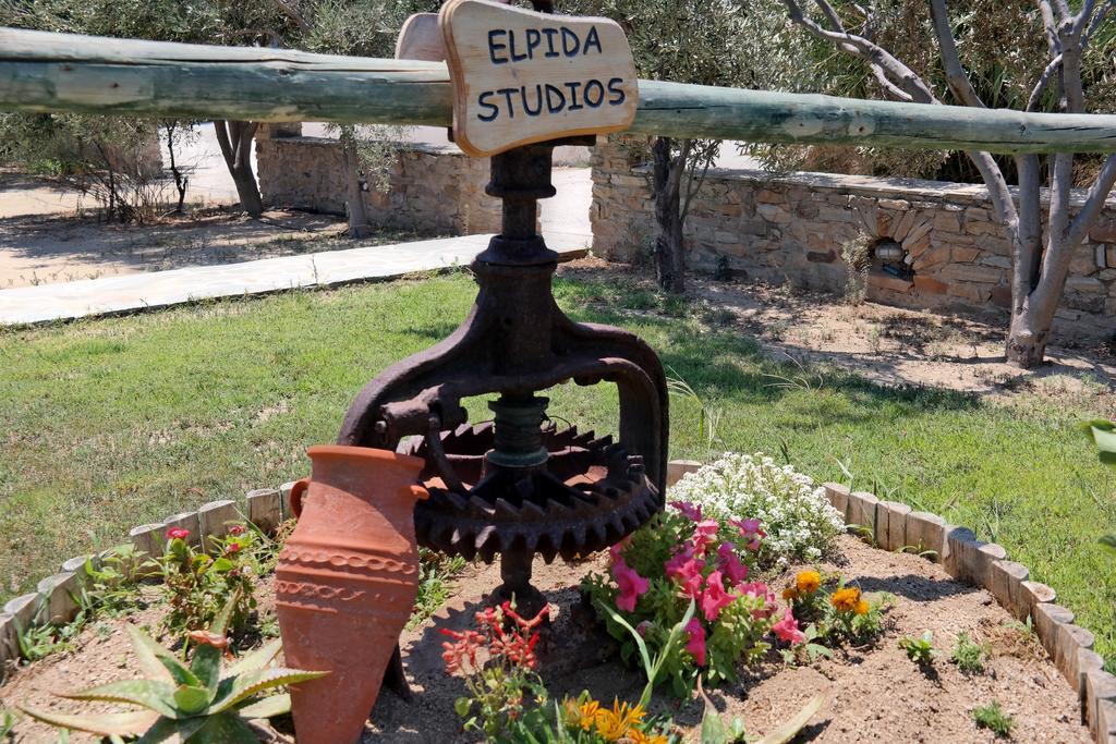 Elpidas Studios Agia Anna  Esterno foto